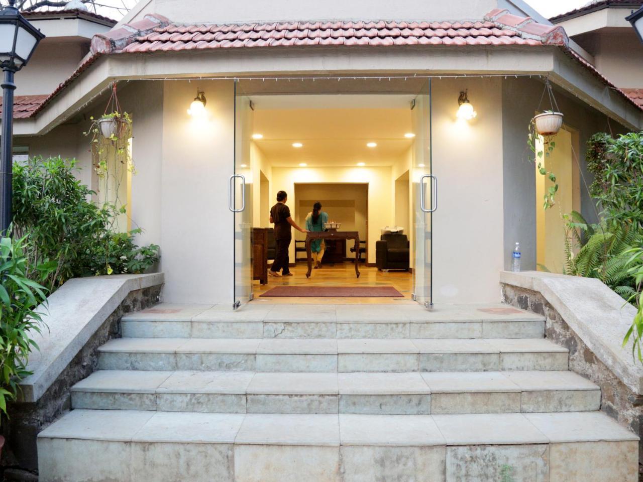 Manas Resort With Petting Zoo, Igatpuri Exterior photo