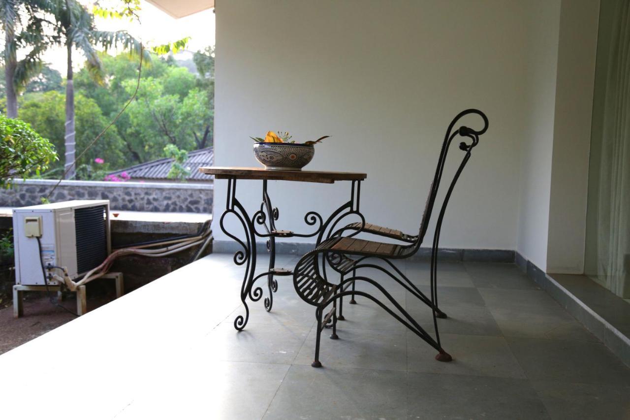 Manas Resort With Petting Zoo, Igatpuri Exterior photo