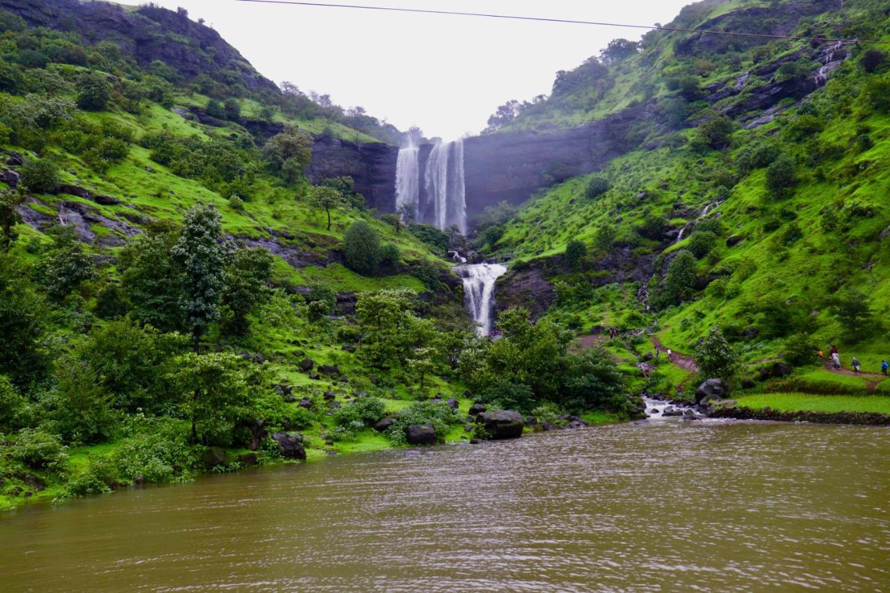Manas Resort With Petting Zoo, Igatpuri Exterior photo