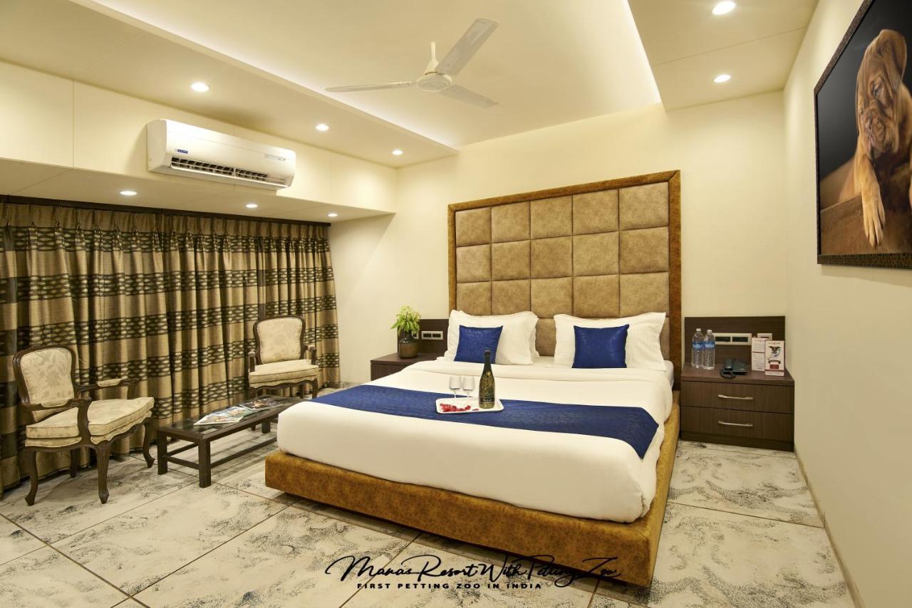 Manas Resort With Petting Zoo, Igatpuri Exterior photo