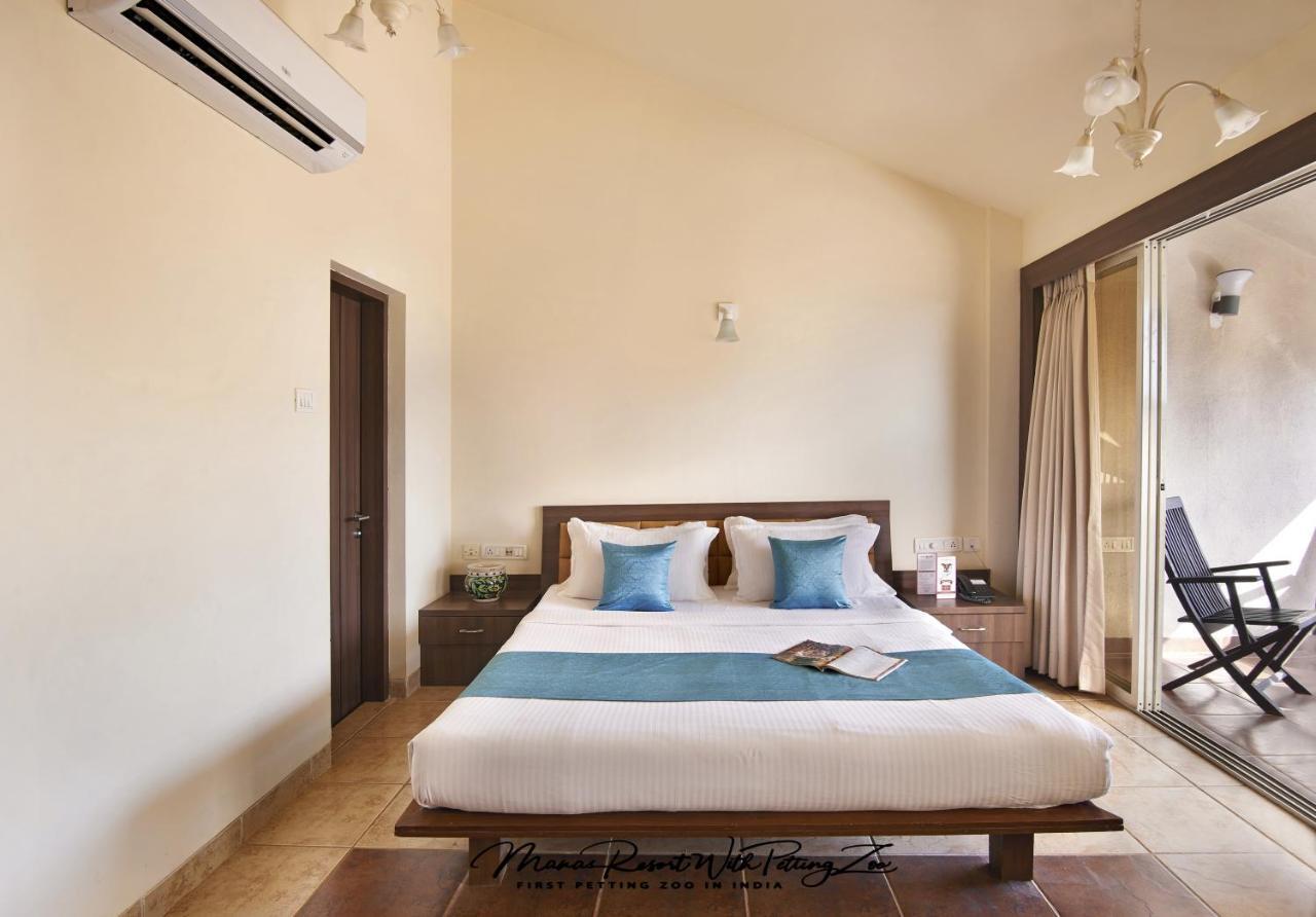 Manas Resort With Petting Zoo, Igatpuri Exterior photo